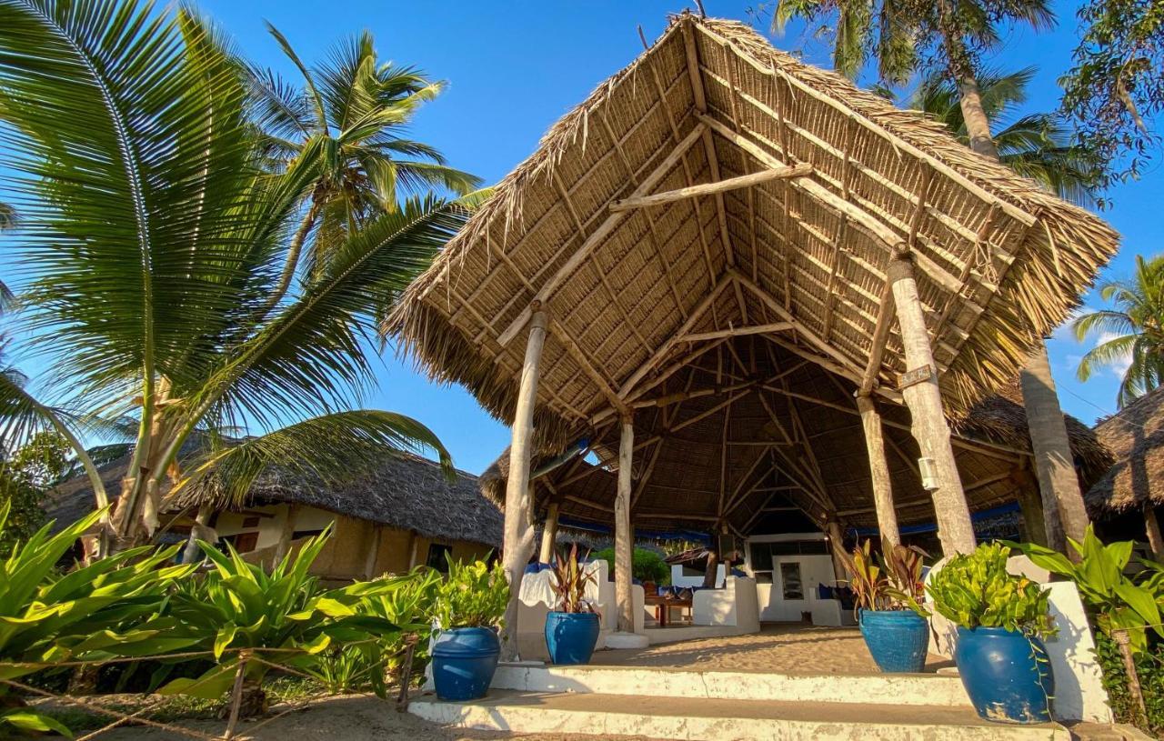 Hotel Butiama Marine Camp Utende Exterior foto